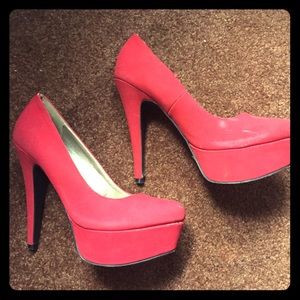 Red Heels/ Platform Pumps